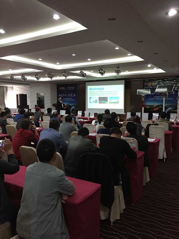 源碼太陽能路燈，太陽能路燈廠家，太陽能路燈價(jià)格