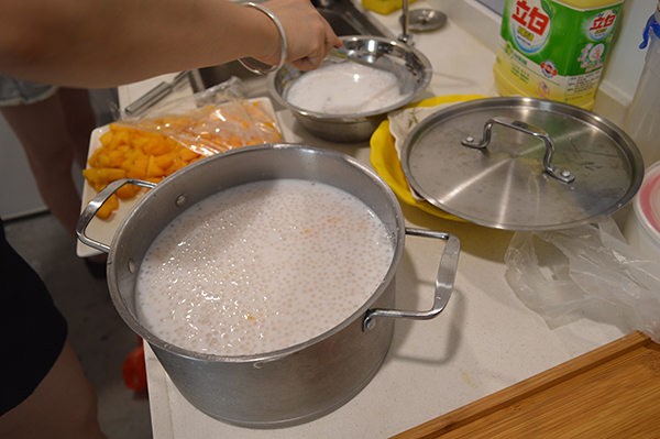 源碼太陽能路燈，太陽能路燈廠家，太陽能路燈價(jià)格