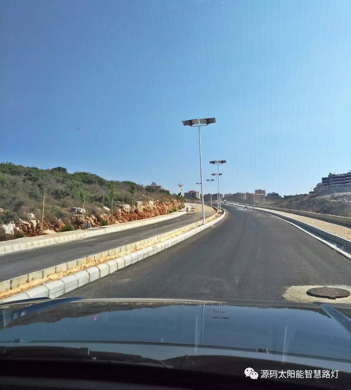 太陽(yáng)能路燈，太陽(yáng)能平板燈，光伏產(chǎn)業(yè)，綠色節(jié)能，太陽(yáng)能路燈廠(chǎng)家